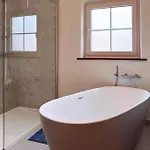 Verveine Marguerite 14 Personnes Avec Jacuzzi Дом отдыха