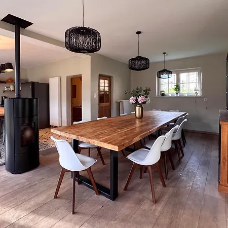 Verveine Marguerite 14 Personnes Avec Jacuzzi Gembloux