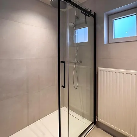 Verveine Marguerite 14 Personnes Avec Jacuzzi