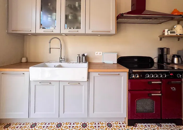 Verveine Marguerite 14 Personnes Avec Jacuzzi