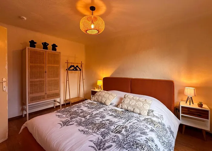 Verveine Marguerite 14 Personnes Avec Jacuzzi Feriehus Gembloux